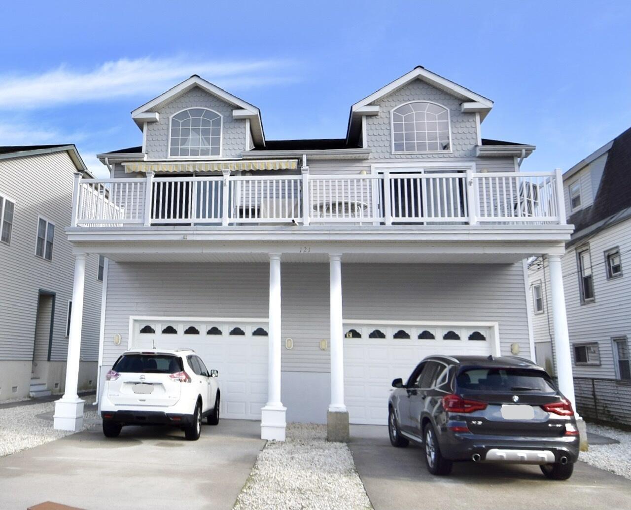 Long & Foster Vacation Rentals-121 43rd Street East-image-1