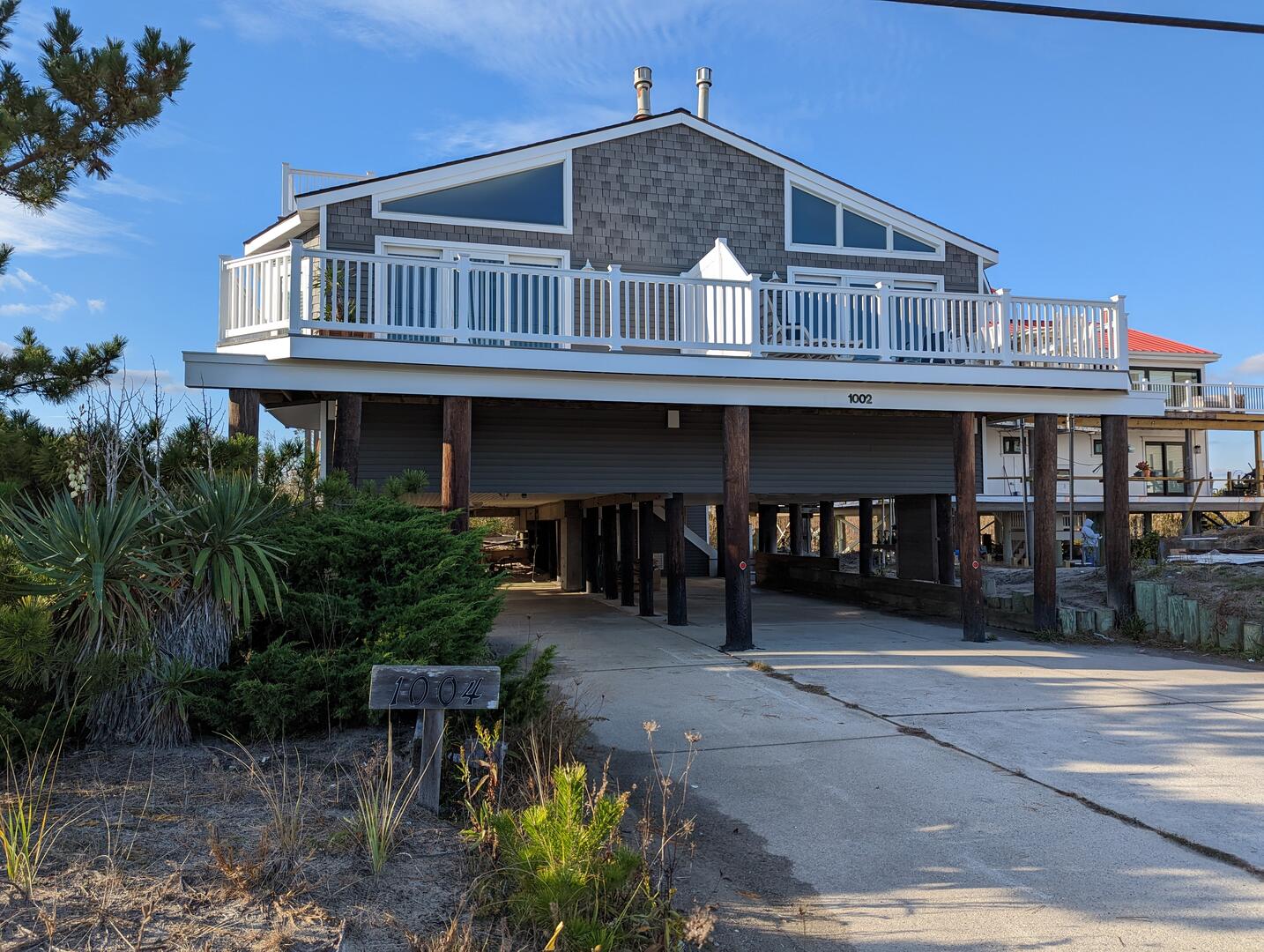 Long & Foster Vacation Rentals-1004 Landis Avenue South-image-1