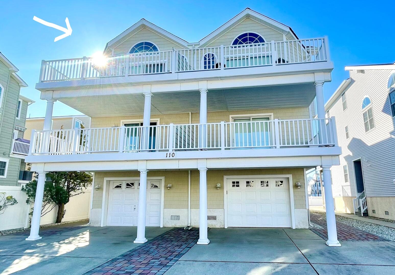 Long & Foster Vacation Rentals-110 75th Street  East-image-1