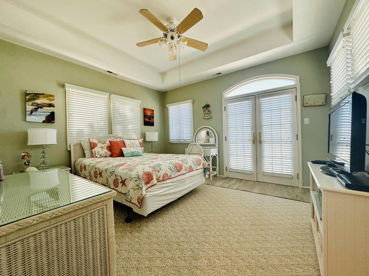 7317 Pleasure Avenue South | Sea Isle City, NJ | Long & Foster