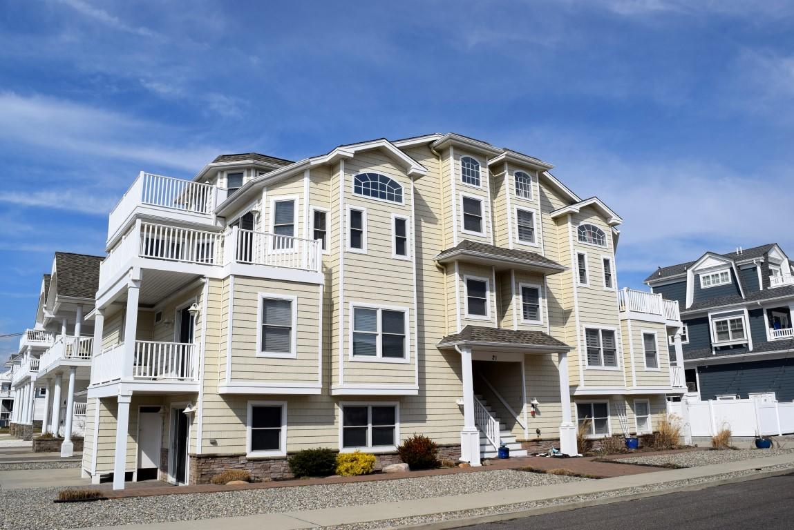 21 48th Street South | Sea Isle City, NJ | Long & Foster Vacation