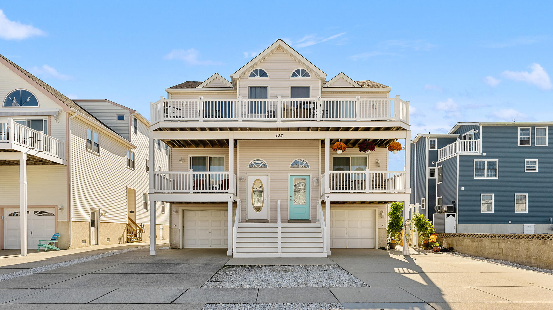Long & Foster Vacation Rentals-138 57th Street East-image-1