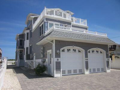 Long & Foster Vacation Rentals-7509 Pleasure Avenue 1st floor-image-1