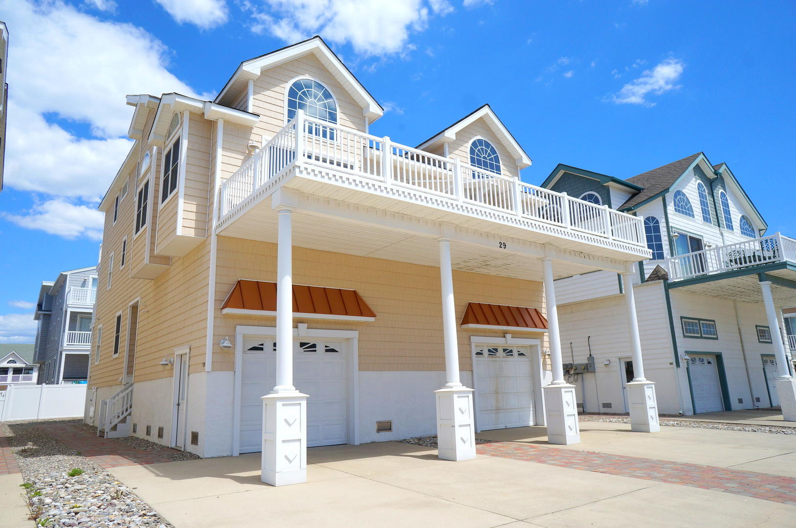 Long & Foster Vacation Rentals-29 33rd Street West-image-1
