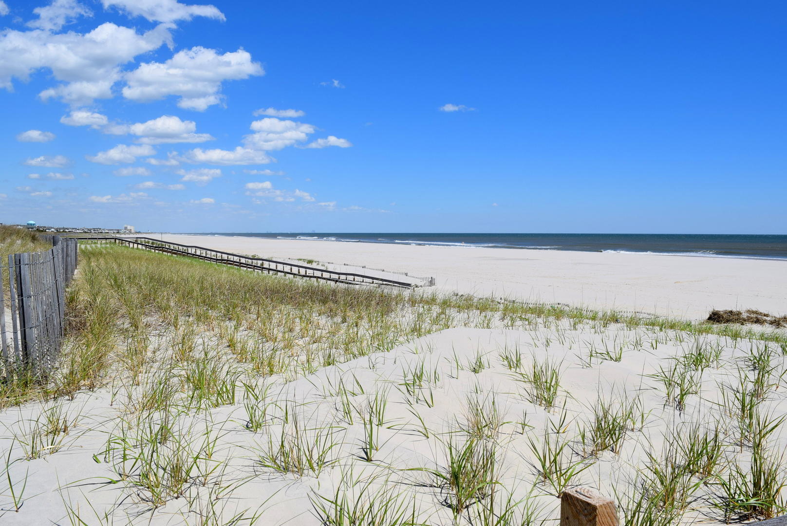 16 64th Street East | Sea Isle City, NJ | Long & Foster Vacation