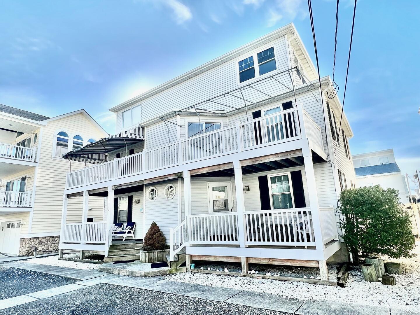 Long & Foster Vacation Rentals-130 87th Street West-image-1