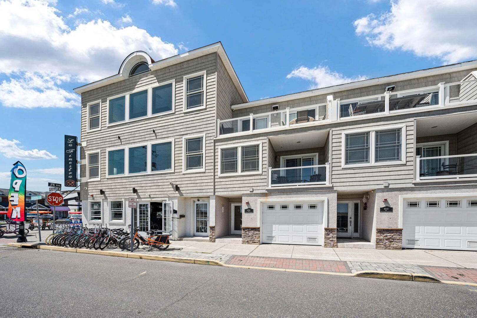 4010 Pleasure Ave #3 Sea Isle City, NJ Long Foster Vacation