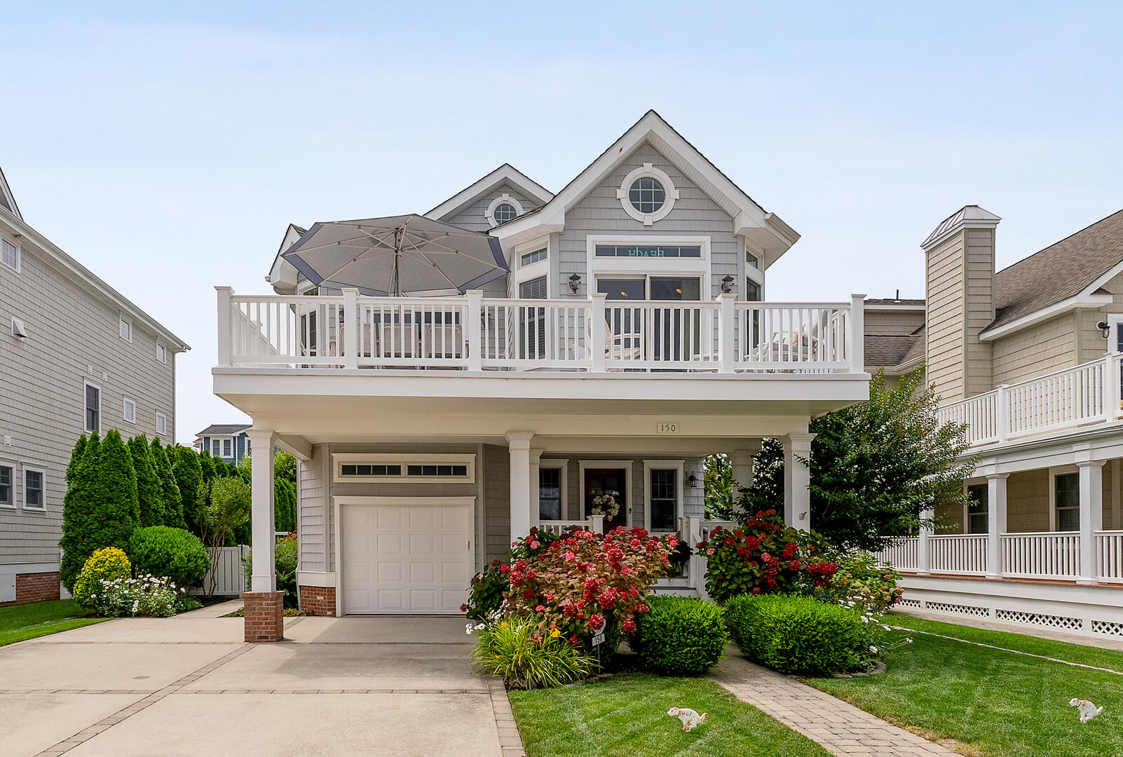 Long & Foster Vacation Rentals-150 39th Street-image-1
