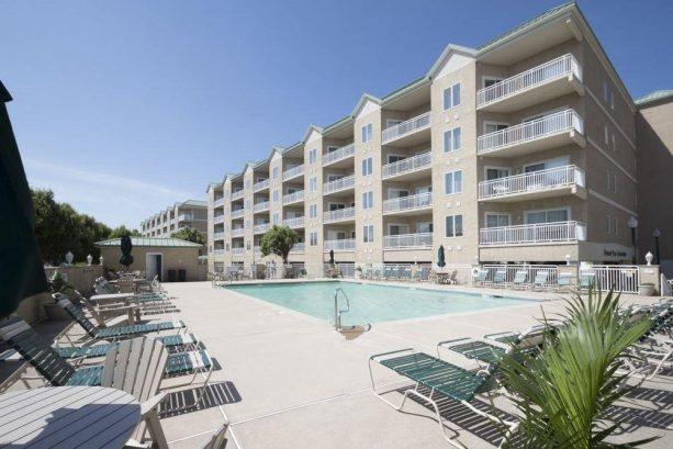 Long & Foster Vacation Rentals-301 E. Rochester Avenue, #213-image-1