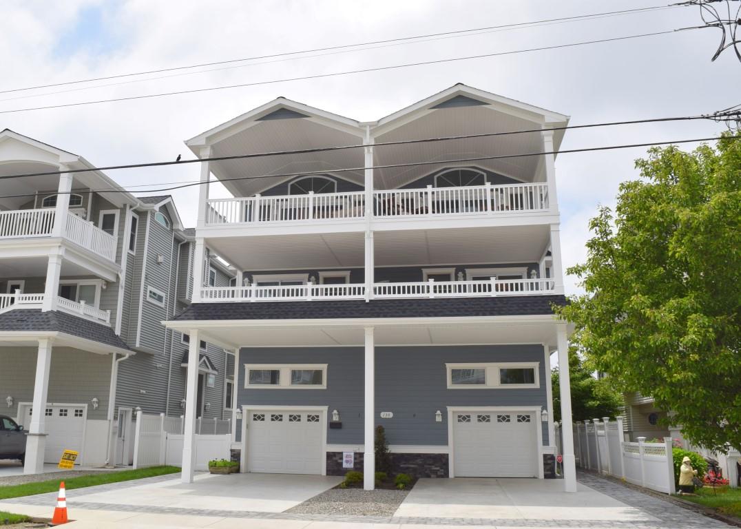 Long & Foster Vacation Rentals-130 59th Street West-image-1