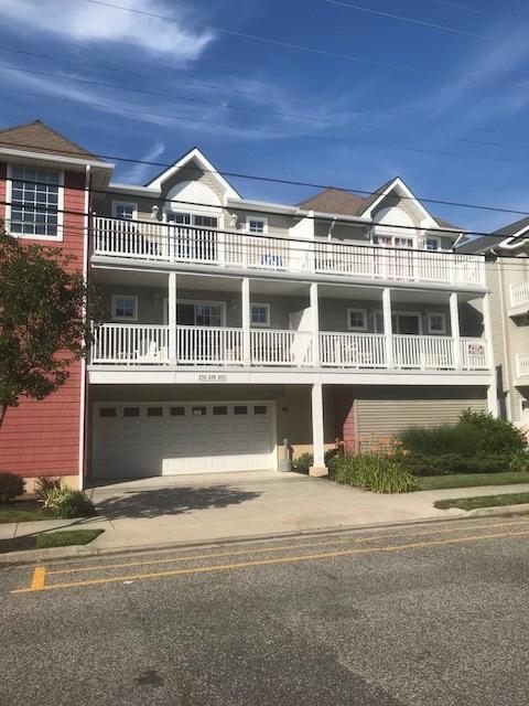 Long & Foster Vacation Rentals-233 E. Baker Avenue - Unit B-image-1