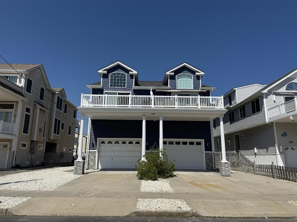 Long & Foster Vacation Rentals-129 34th Street West-image-1