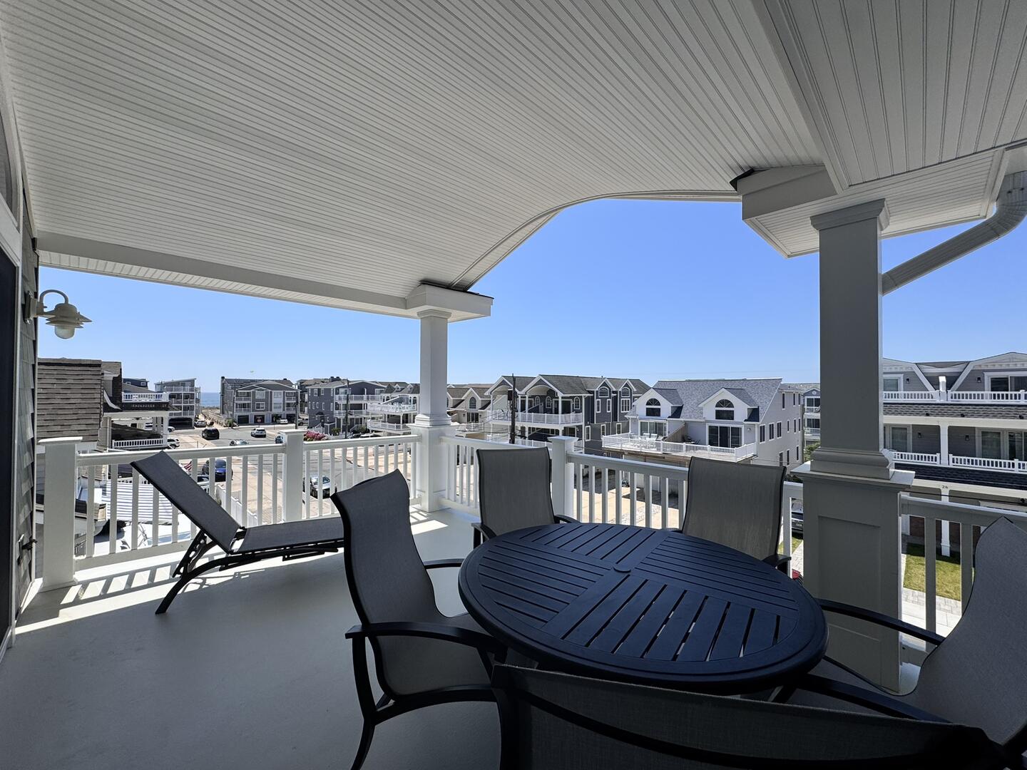 25 78th Street East | Sea Isle City, NJ | Long & Foster Vacation