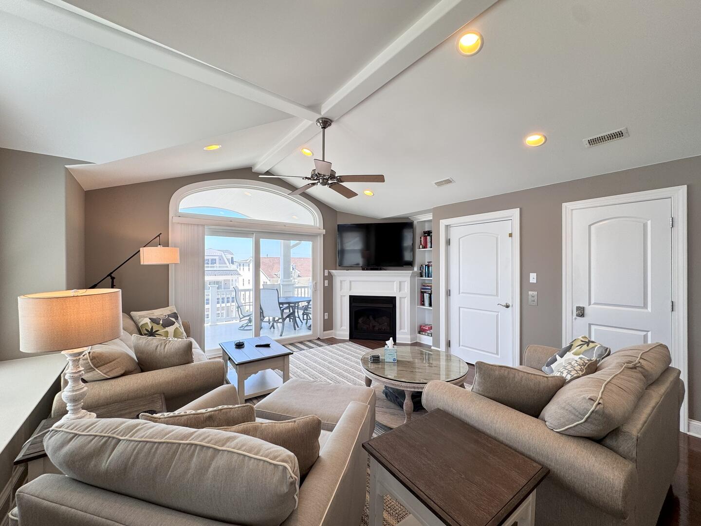 25 78th Street East | Sea Isle City, NJ | Long & Foster Vacation