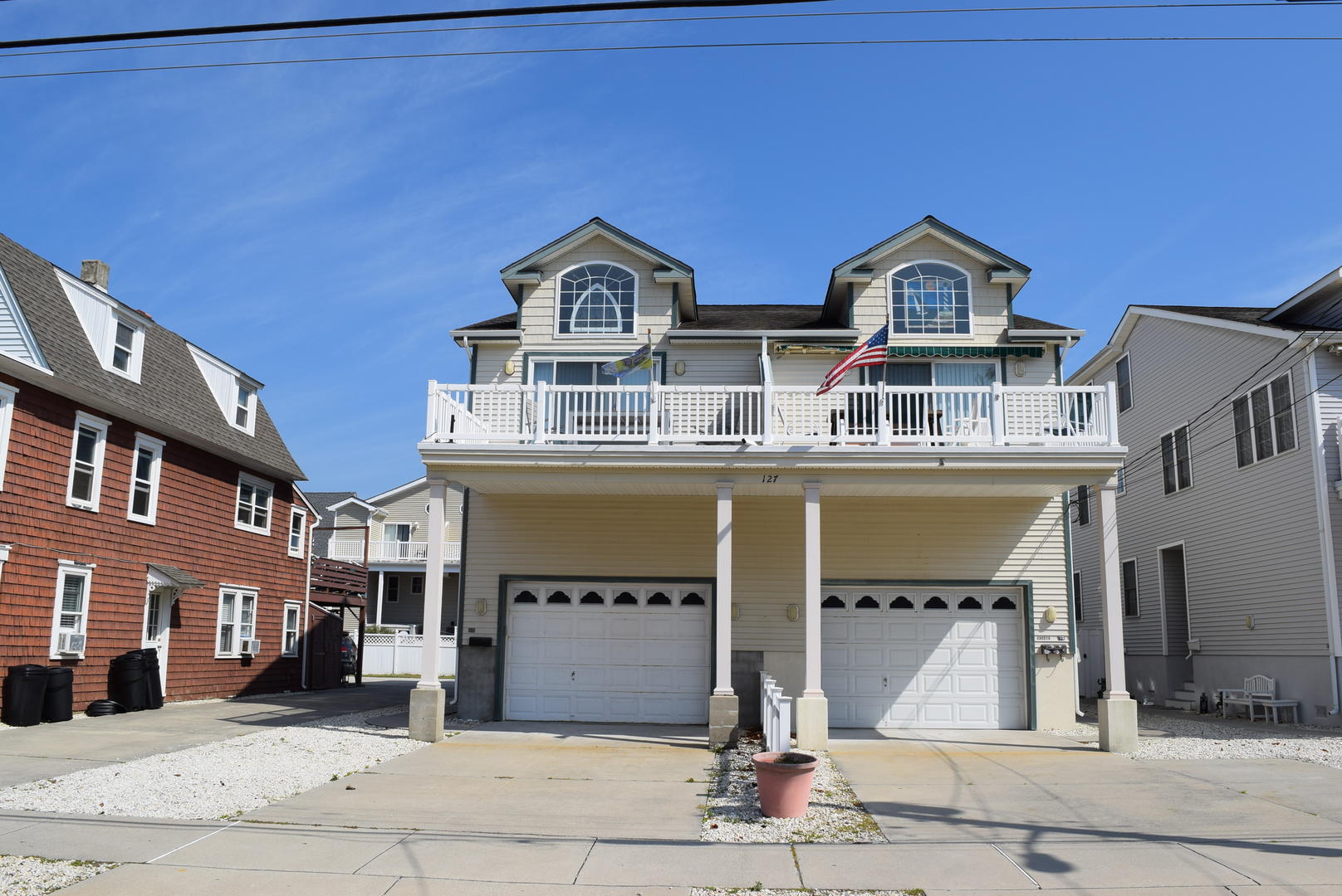 Long & Foster Vacation Rentals-127 43rd Street East-image-1