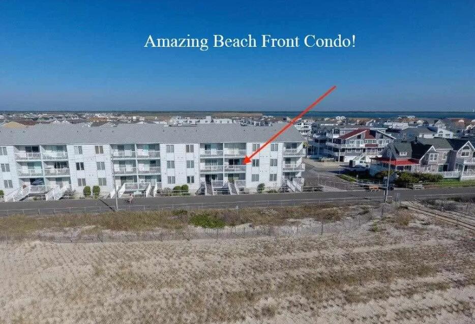 Long & Foster Vacation Rentals-3400 Promenade 2G-image-1