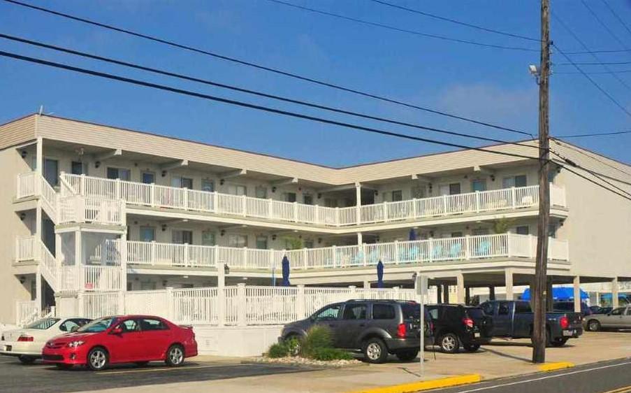 Long & Foster Vacation Rentals-501 Ocean Avenue, Unit 101-image-1