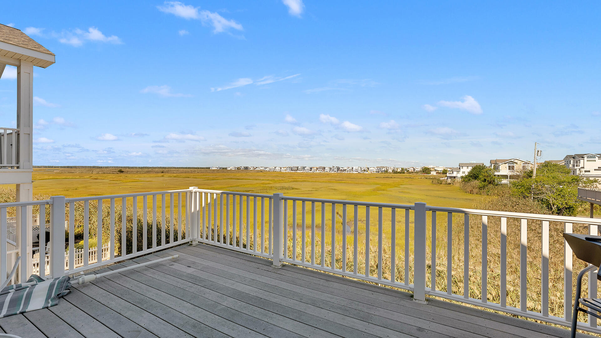 213 54th Street West | Sea Isle City, NJ | Long & Foster Vacation