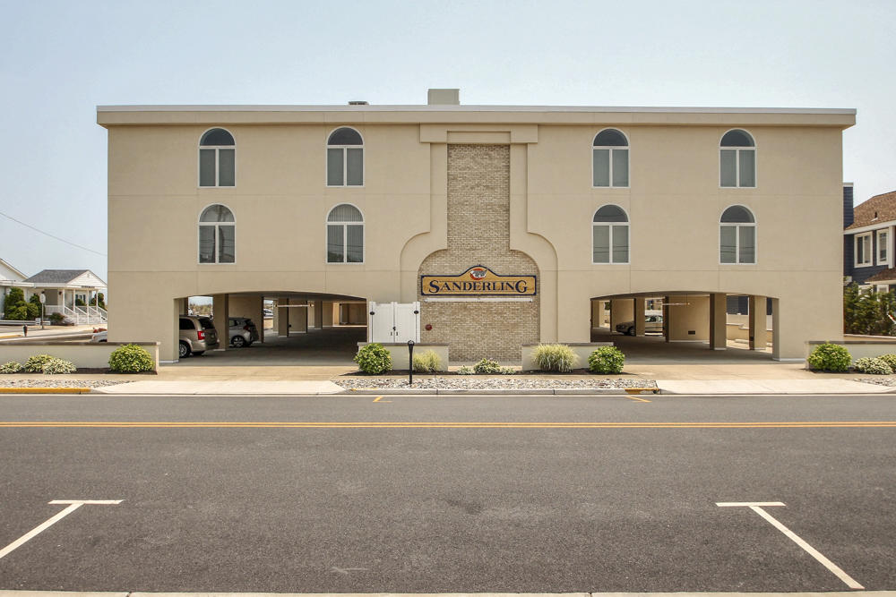 Long & Foster Vacation Rentals-9600 First Avenue, Unit 2-image-1