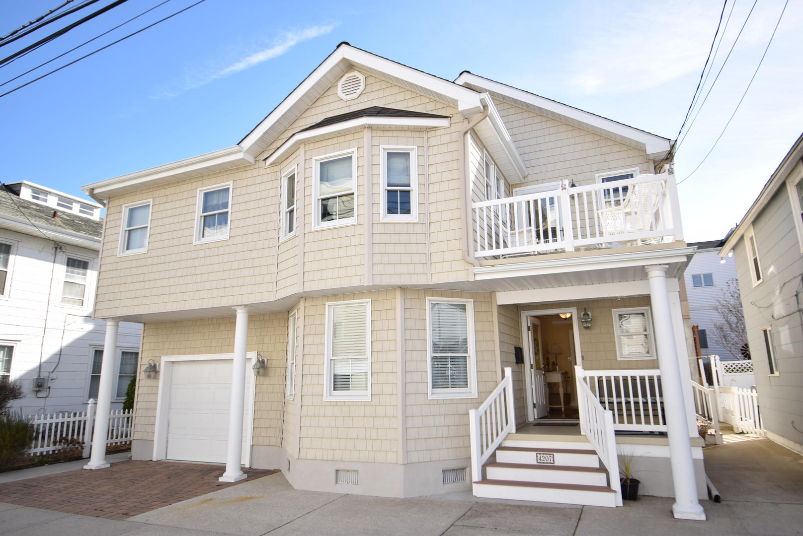 Long & Foster Vacation Rentals-4207 Pleasure Avenue Front-image-1