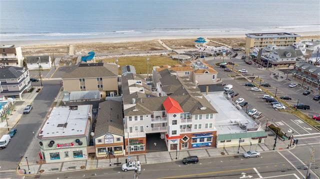 Long & Foster Vacation Rentals-4009 Landis Avenue #10-image-1