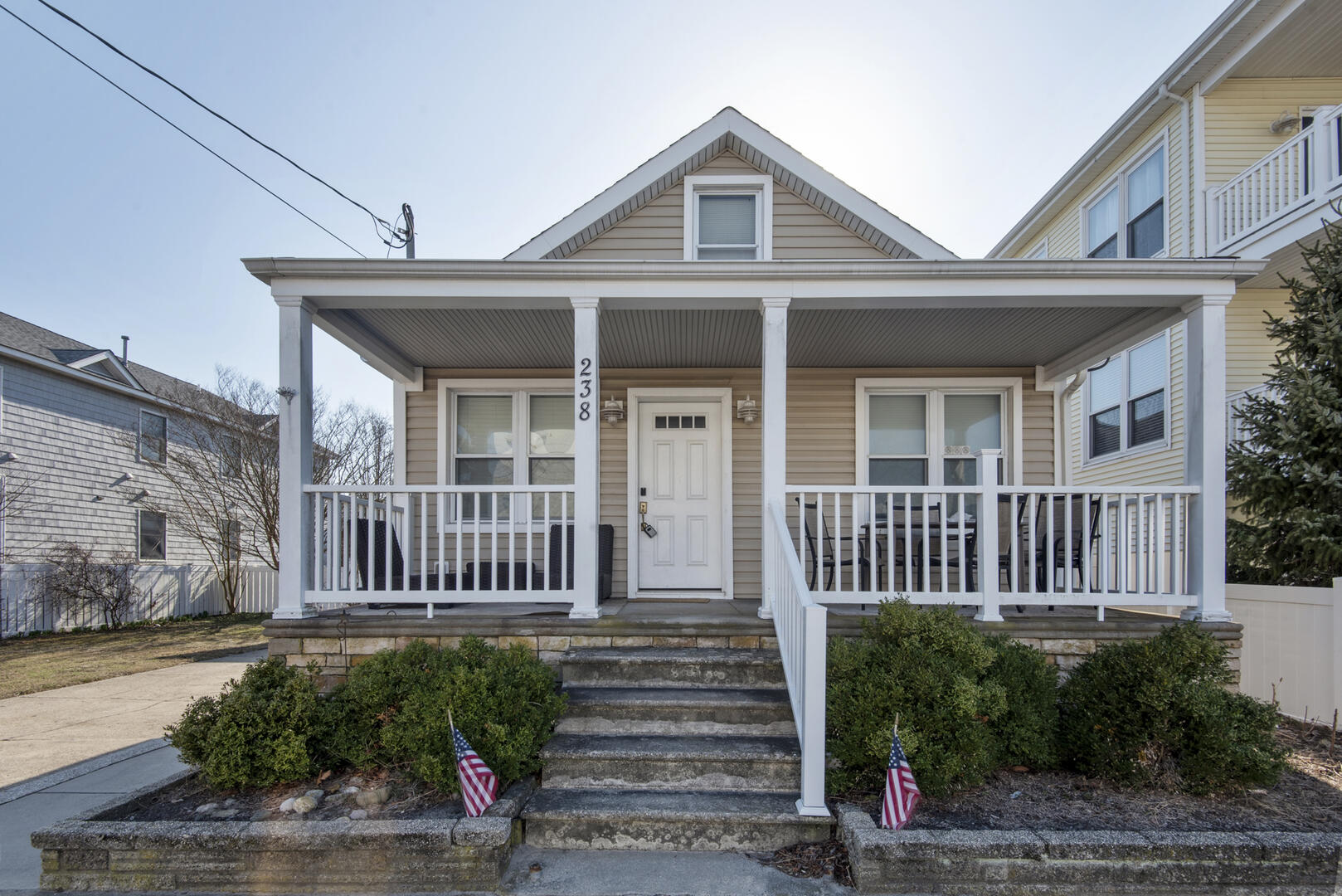 Long & Foster Vacation Rentals-238 E Davis Avenue-image-1