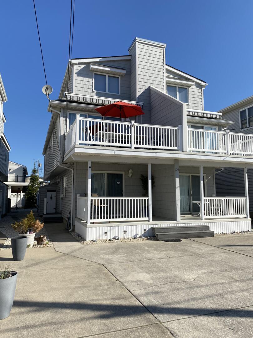 Long & Foster Vacation Rentals-129 89th Street West-image-1