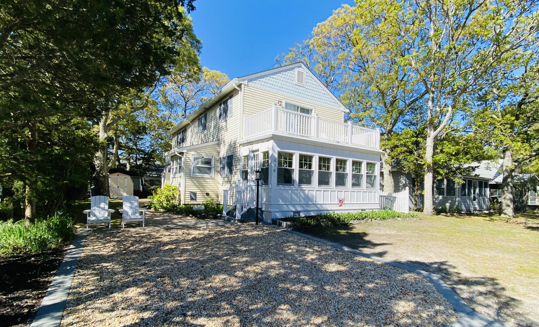 Long & Foster Vacation Rentals-404 Princeton Avenue-image-1
