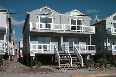 Long & Foster Vacation Rentals-911 5th St-image-1