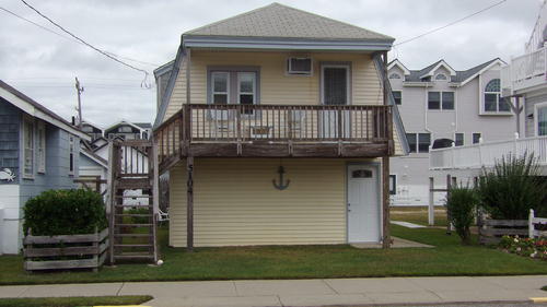 5104 Pleasure Avenue 2nd floor-SIC991
