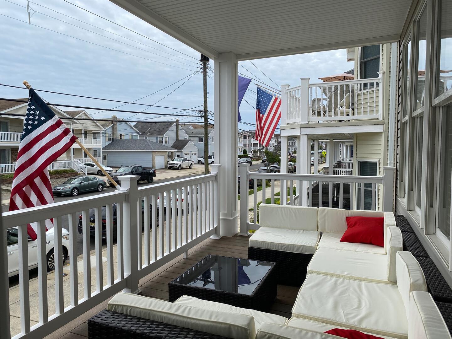 Long & Foster Vacation Rentals-3718 Central Ave., 2nd Floor-image-1