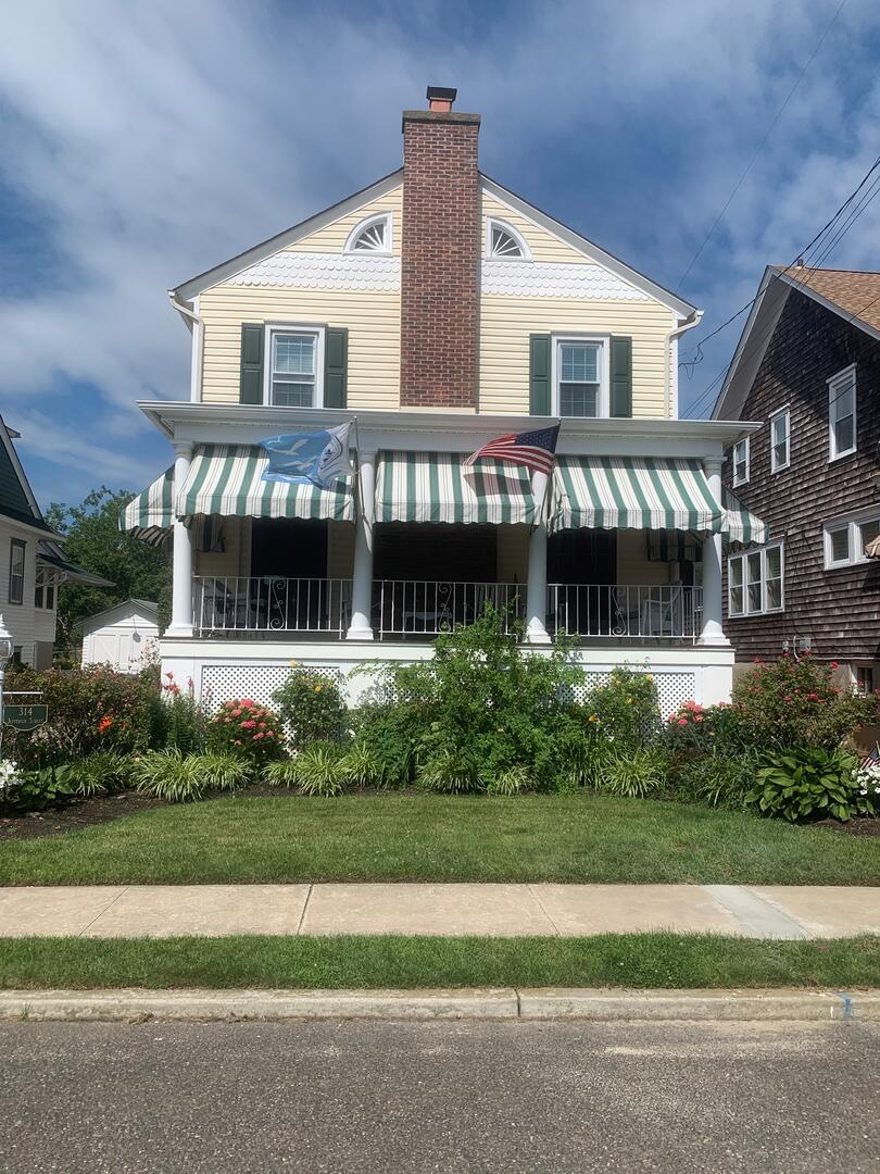 Long & Foster Vacation Rentals-314 Jefferson St-image-1