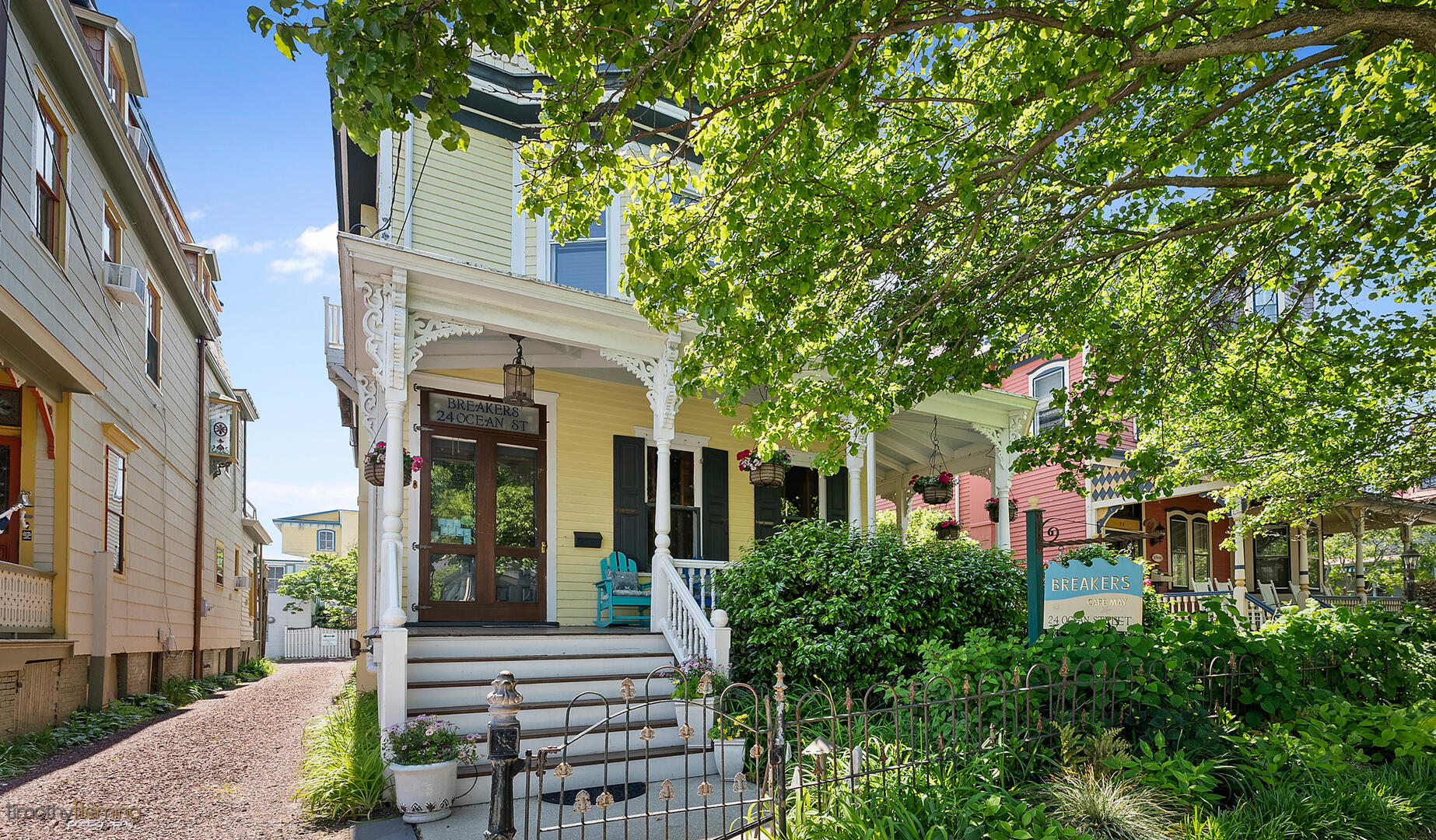 Long & Foster Vacation Rentals-24 Ocean St-image-1