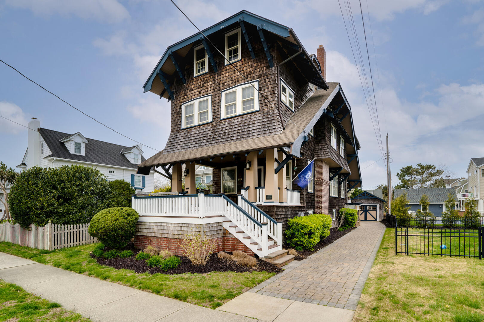 Long & Foster Vacation Rentals-115 Reading Ave-image-1