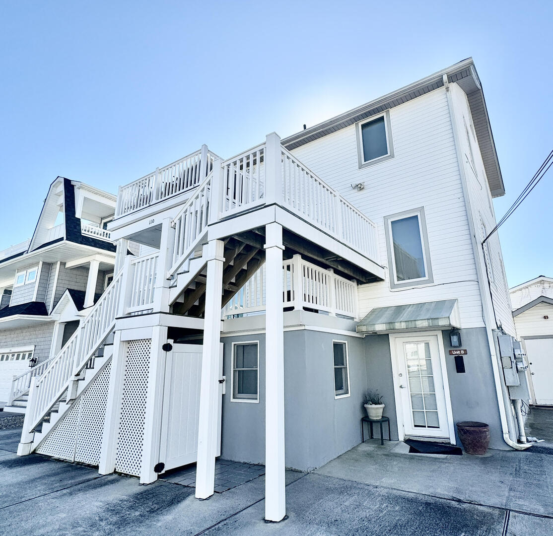 110 85th Street Unit B Sea Isle City, NJ Long & Foster Vacation Rentals