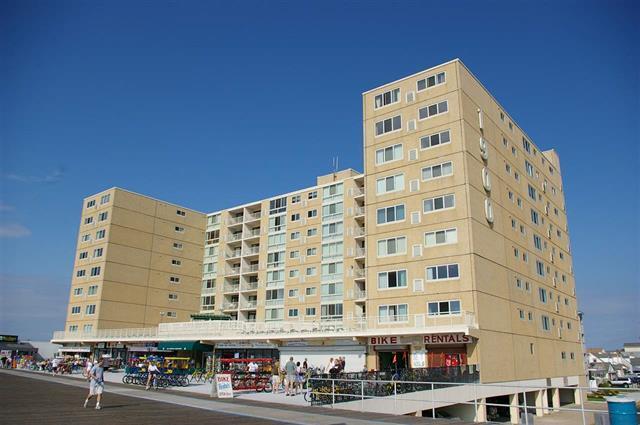 Long & Foster Vacation Rentals-1900 Boardwalk - #309-image-1