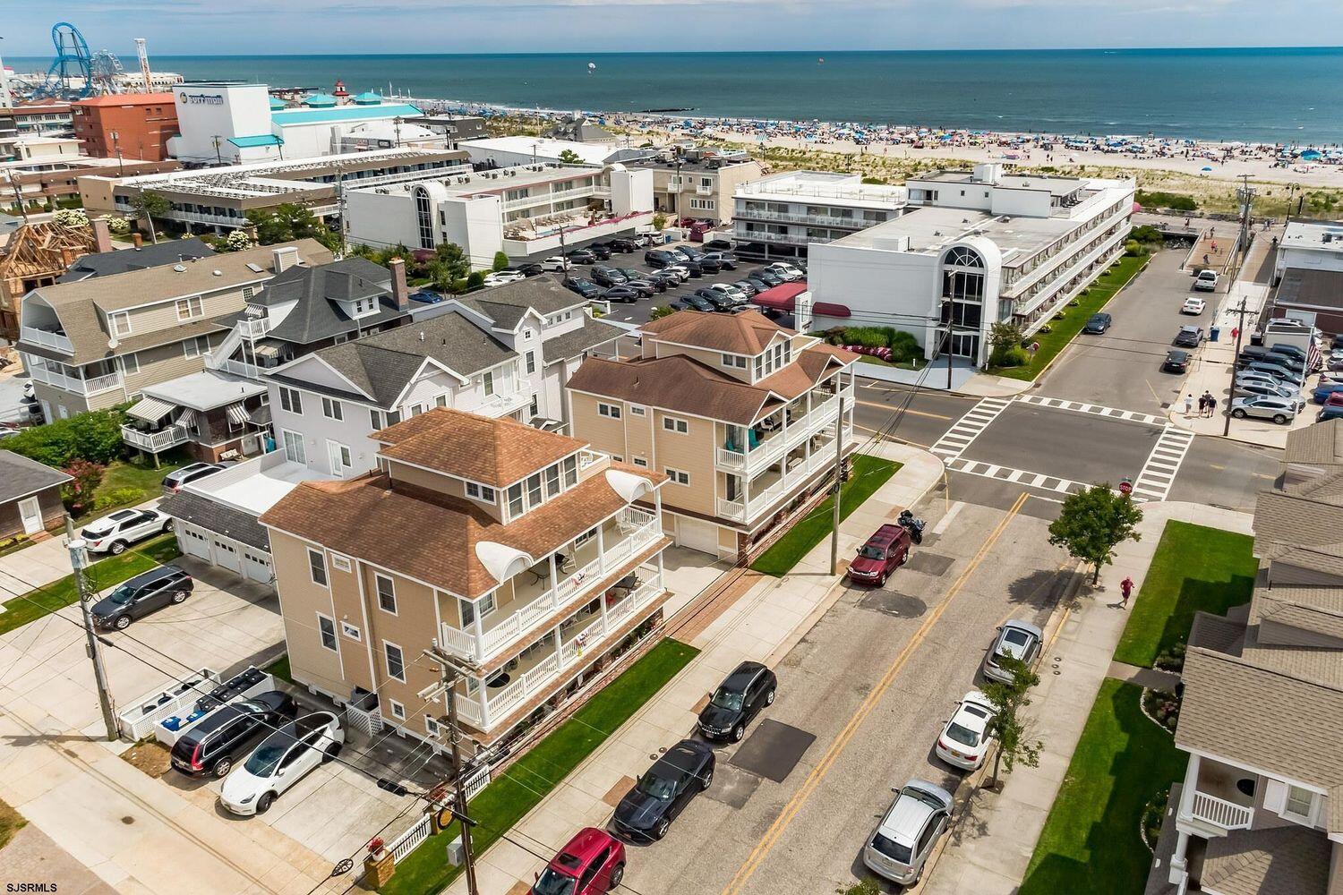 Long & Foster Vacation Rentals-1238 Ocean, Unit B-image-1