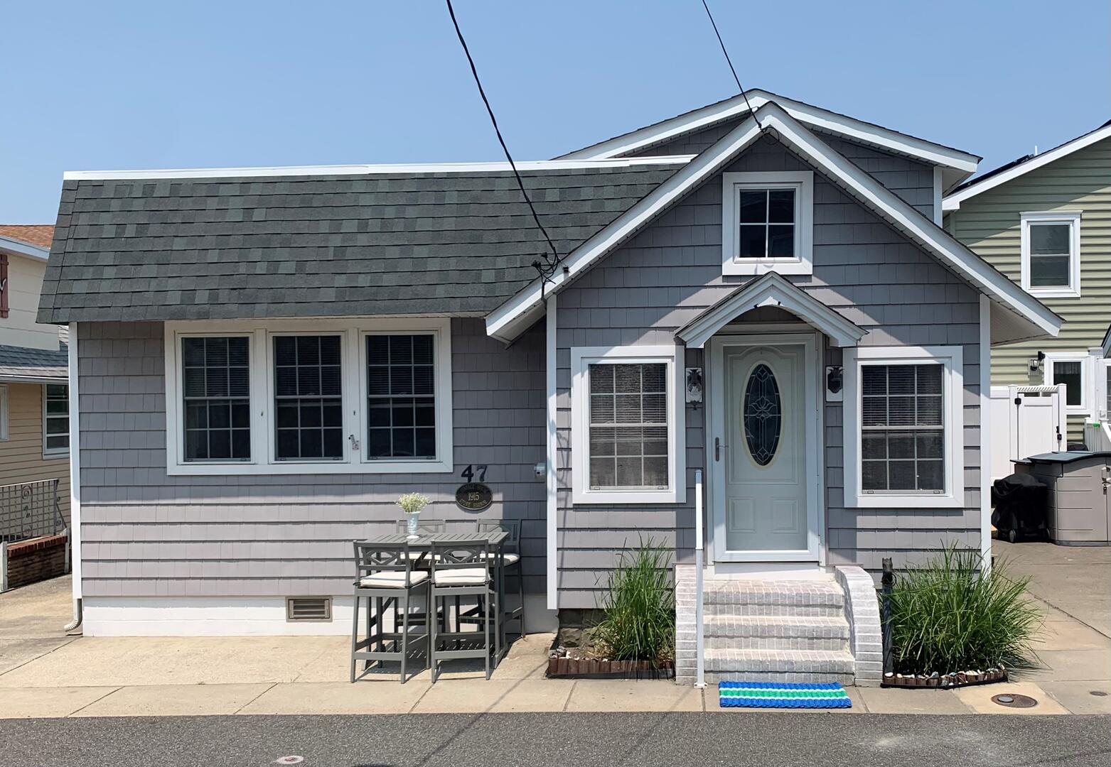 Long & Foster Vacation Rentals-47 Weber Court-image-1