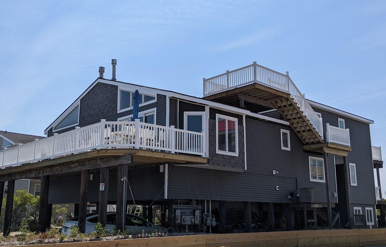 Long & Foster Vacation Rentals-1002 Landis Ave North-image-1