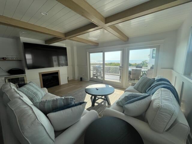 2701 Landis Avenue South | Sea Isle City, NJ | Long & Foster