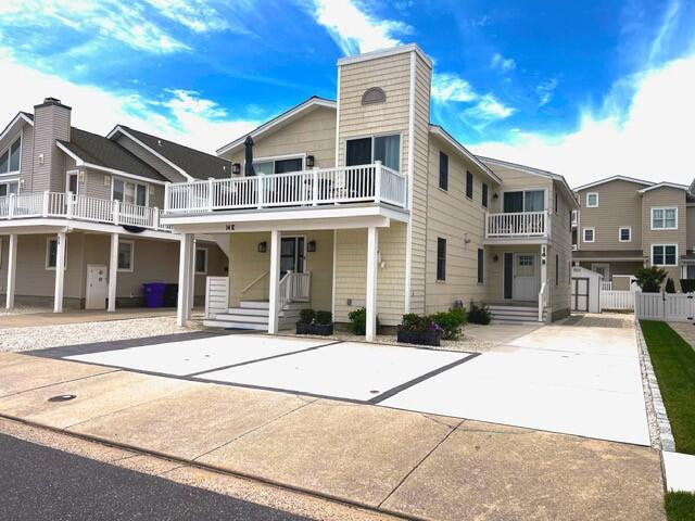 Long & Foster Vacation Rentals-14 E 27th Street, B/Rear-image-1