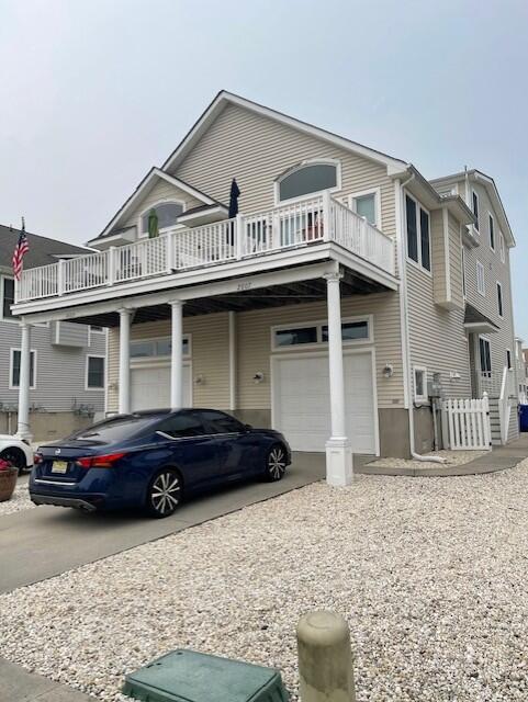 Long & Foster Vacation Rentals-2607 Ocean Dr-image-1