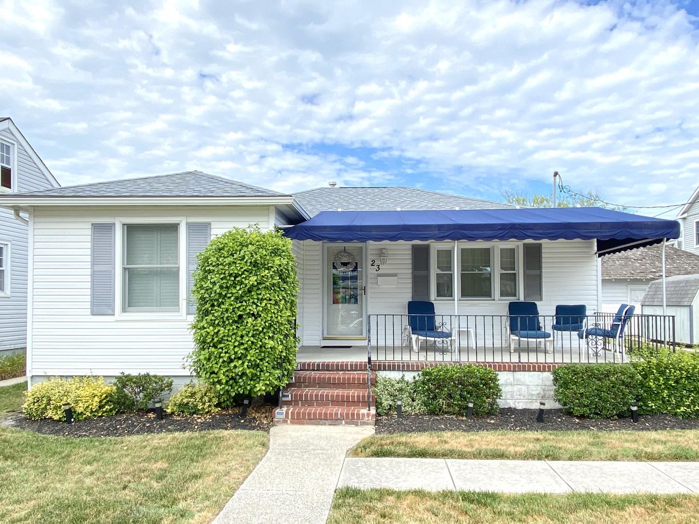 Long & Foster Vacation Rentals-23 W 21st Street-image-1