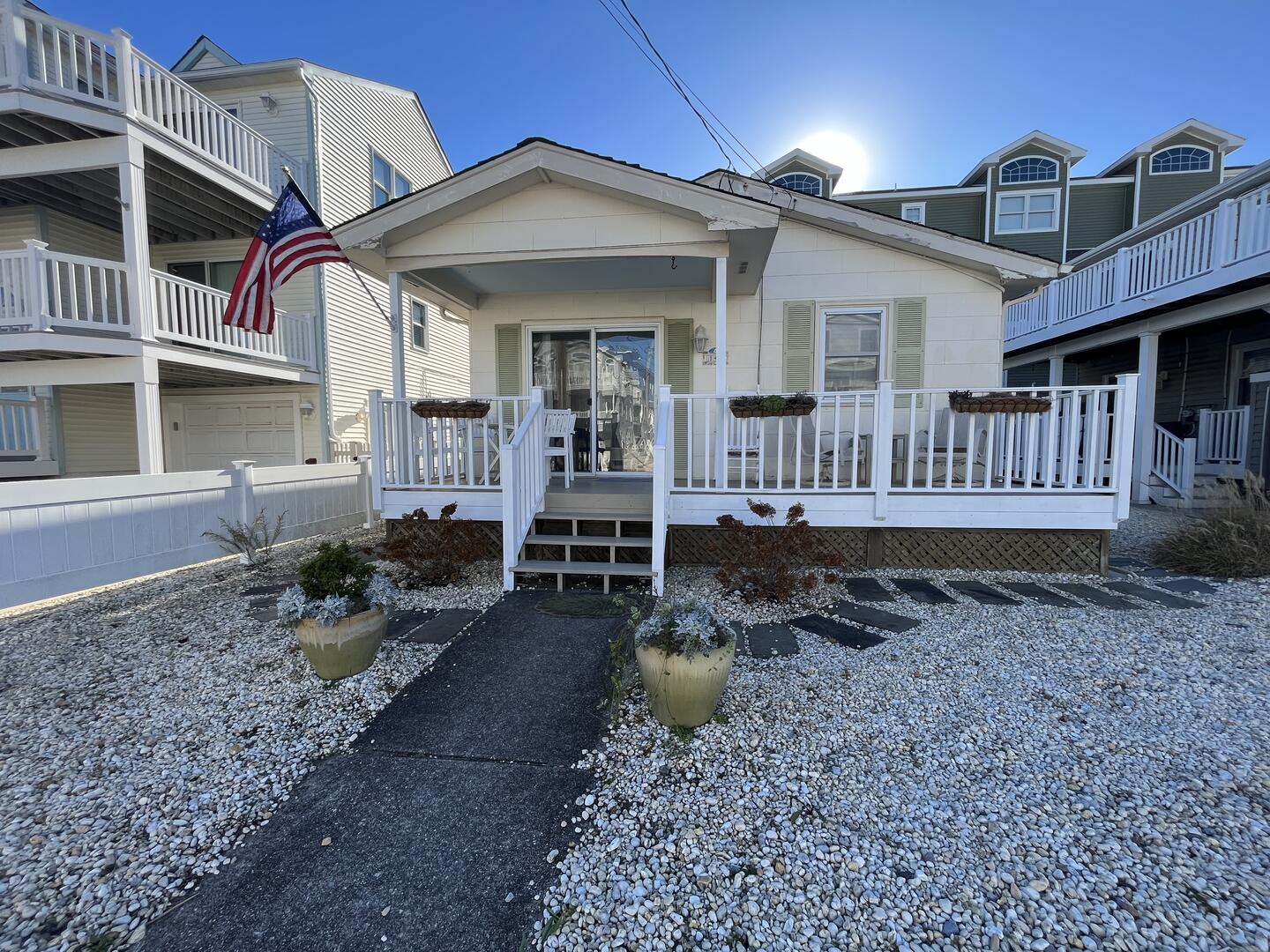 Long & Foster Vacation Rentals-140 75th Street Unit C-image-1