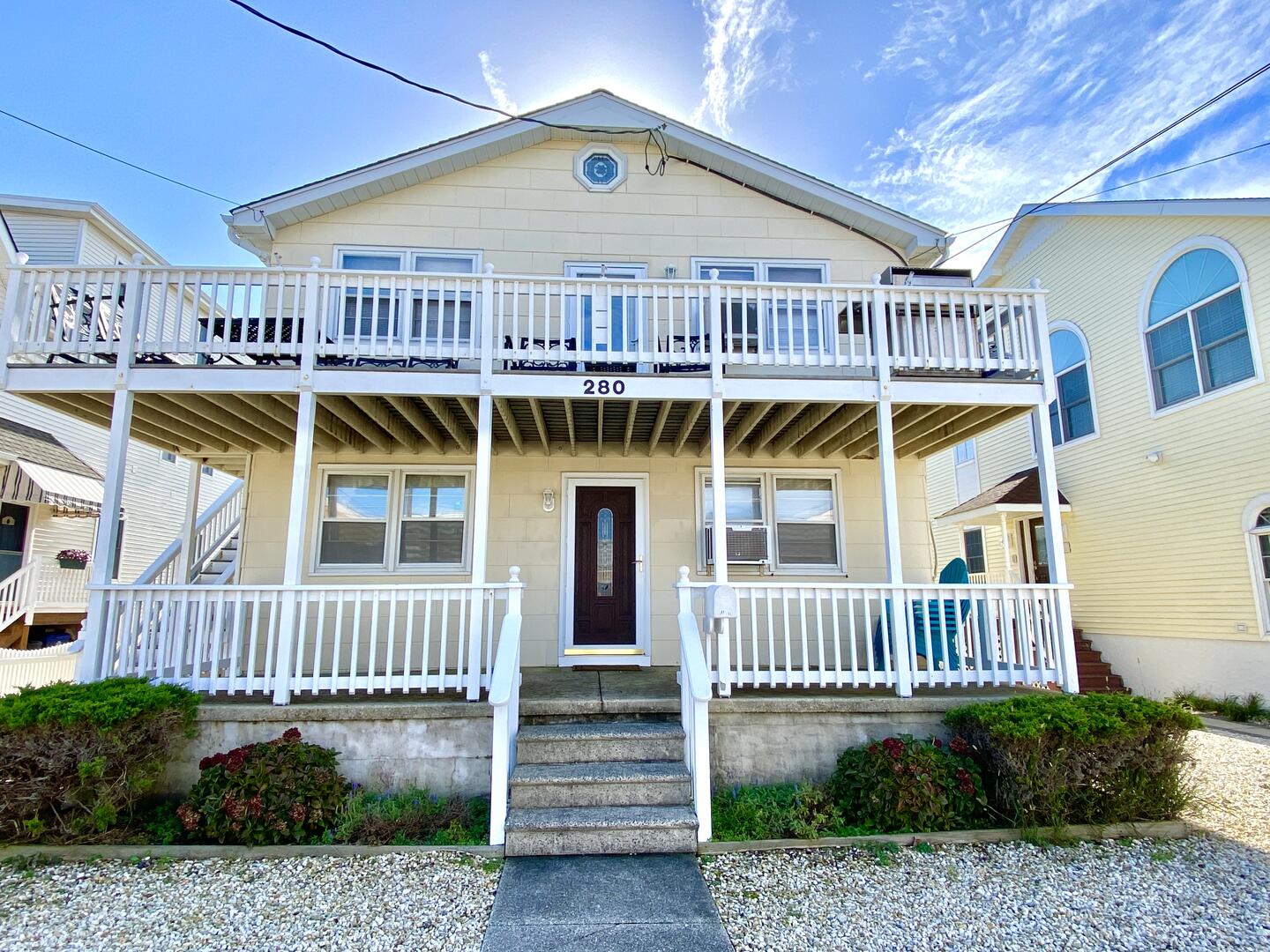 Long & Foster Vacation Rentals-280 32nd Street, 1st FL-image-1