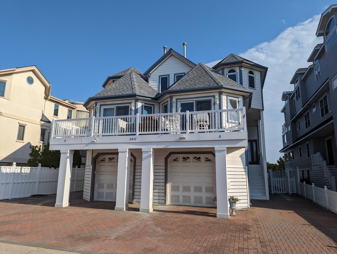 Long & Foster Vacation Rentals-6817 Pleasure Avenue South-image-1