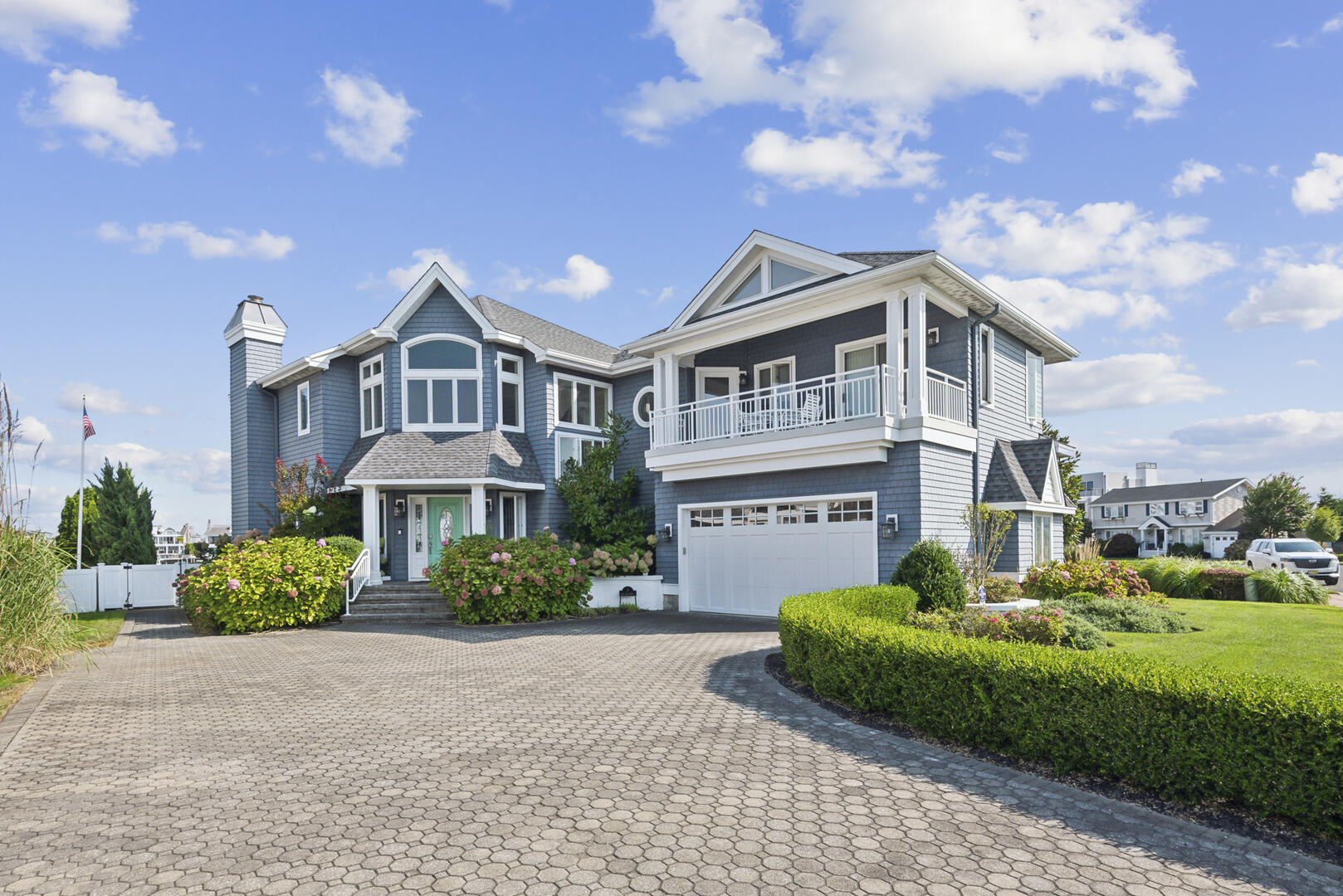 Long & Foster Vacation Rentals-7 Sea Gull-image-1