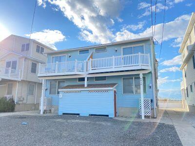 Long & Foster Vacation Rentals-6816 Central Avenue North-image-1