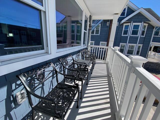 Long & Foster Vacation Rentals-815 5th St., Unit C, 2nd Floor-image-1