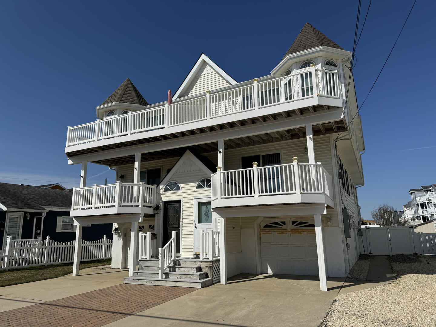 5710 Landis Avenue North | Sea Isle City, NJ | Long & Foster